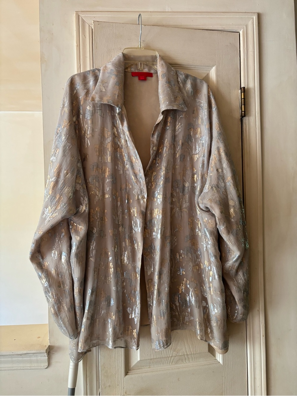 Shamask Metallic Accent Beige Button-Up Blouse 100% silk